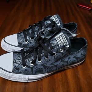 Converse chuck taylor ox rose print sz 10